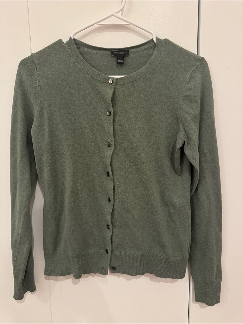 Ann Taylor Sage Green Crewneck Button Cardigan